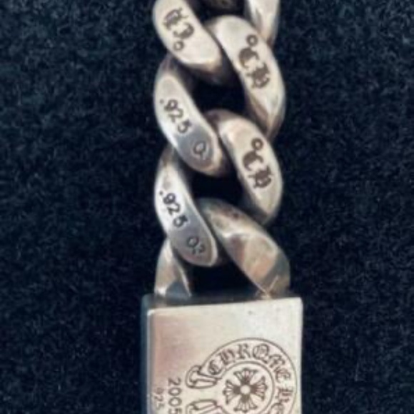 CHROME HEARTS SILVER BRACELET Black-Colored Stones w/box and bag - Picture 7 of 7